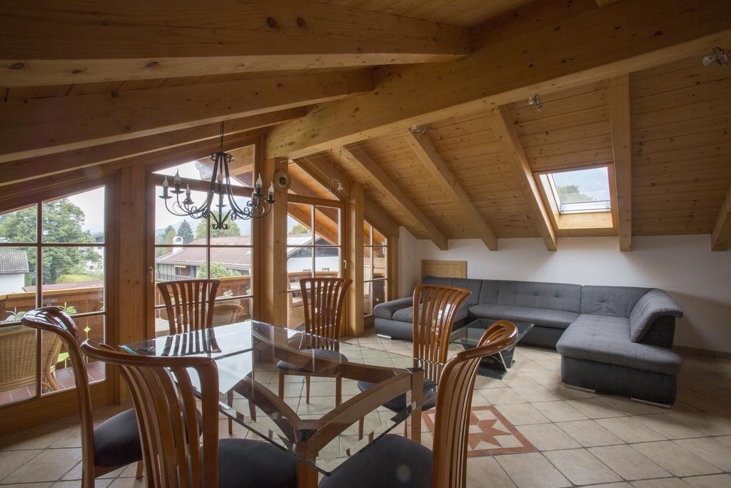 Golden GaPa Penthouse 1 Appartement Garmisch-Partenkirchen Kamer foto